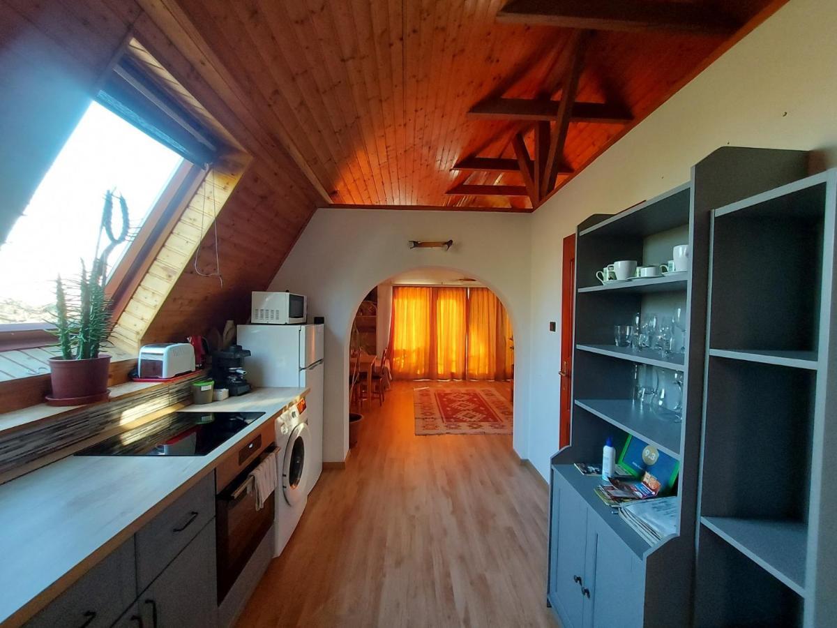 Attila-Apartman Budaoers Екстер'єр фото