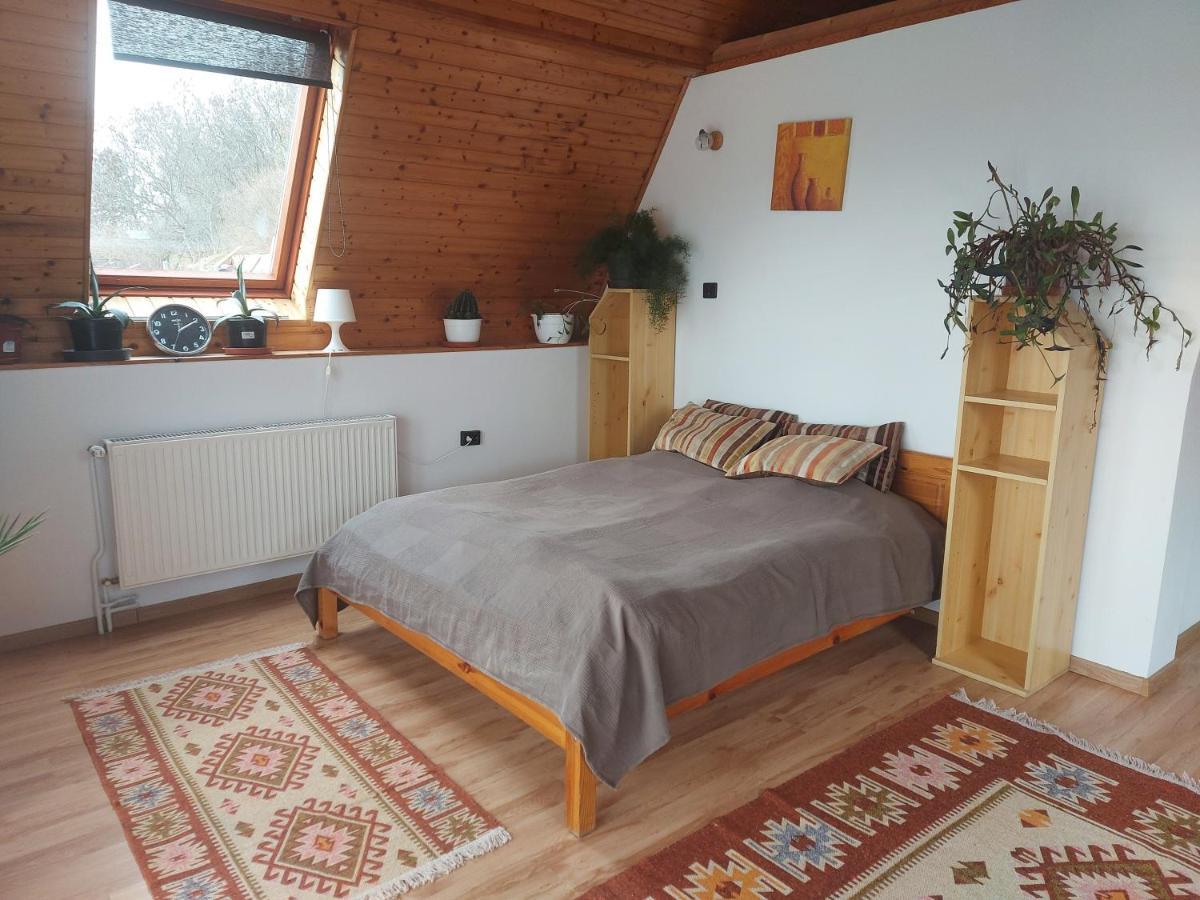 Attila-Apartman Budaoers Екстер'єр фото