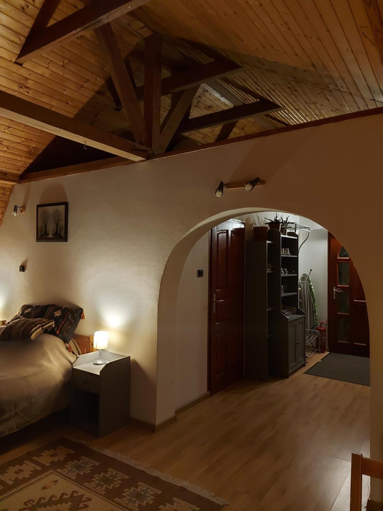 Attila-Apartman Budaoers Екстер'єр фото