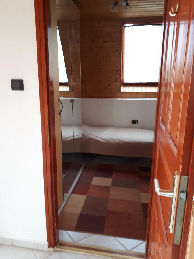 Attila-Apartman Budaoers Екстер'єр фото