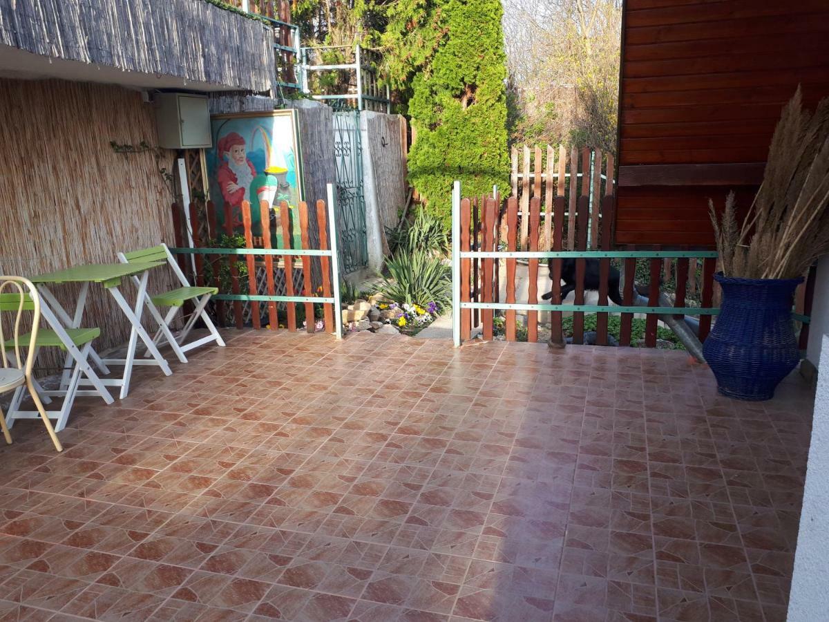 Attila-Apartman Budaoers Екстер'єр фото